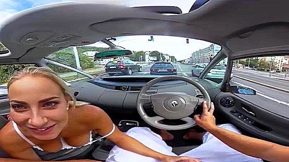 Блонда сисястая, порно видео